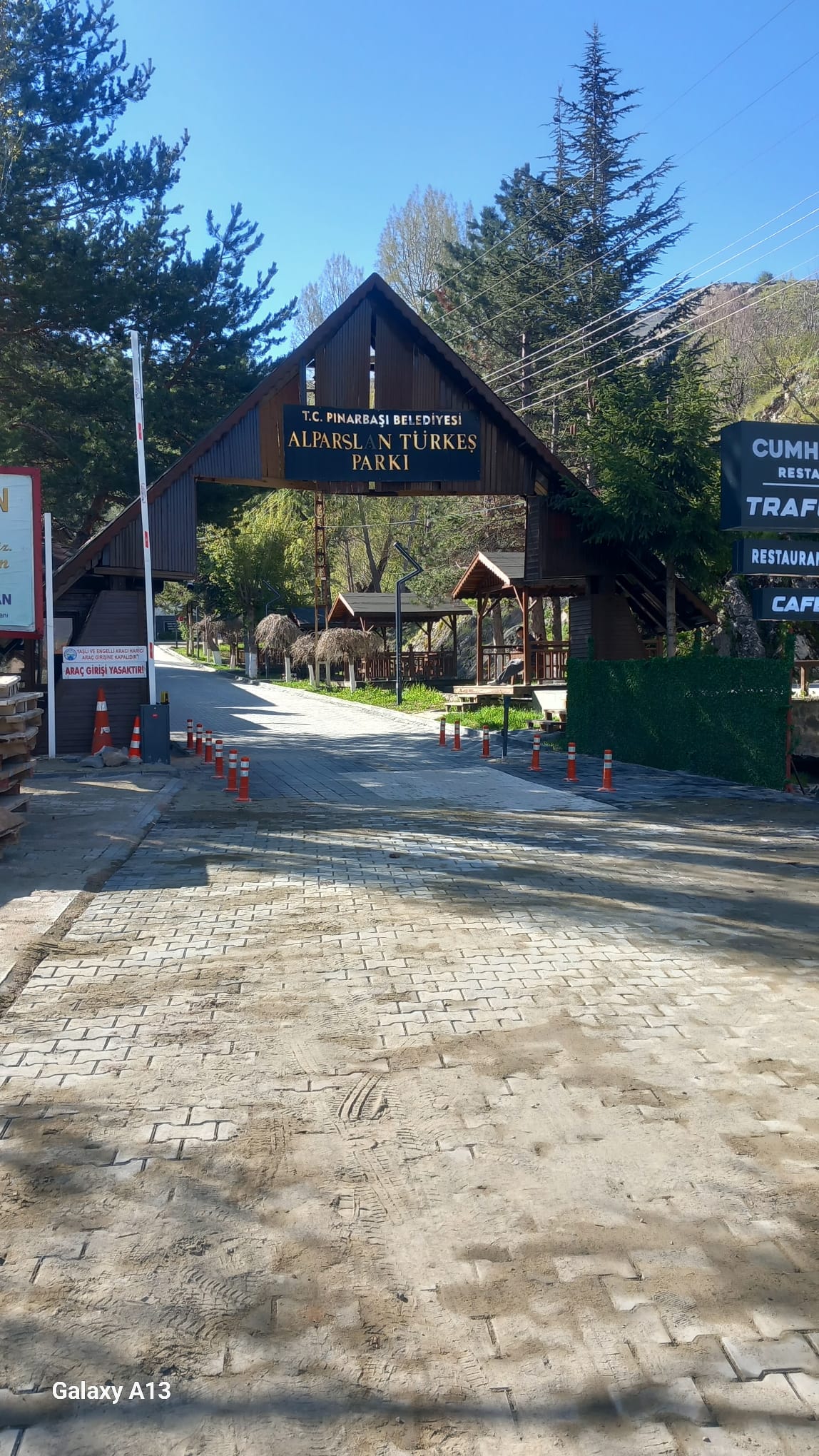 Alparslan Türkeş Parkı – Kemer Restoranlar – tamamlanma aşaması (modüler prefabrik proje)